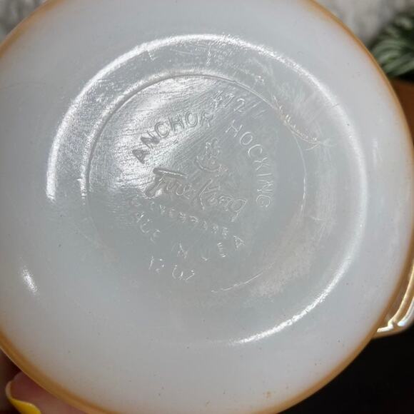 Vintage 472 Peach Luster Anchor Hocking Fire King 12oz Ovenware - Picture 4 of 5